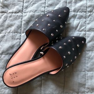 Studded flats